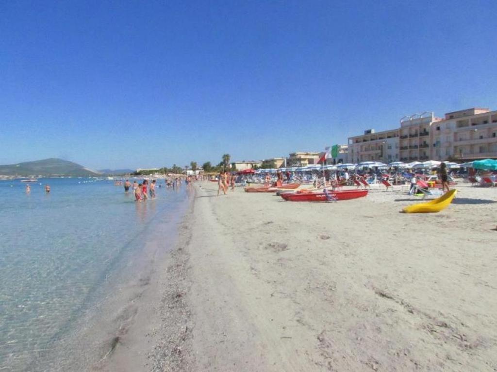 Al 32 Y 3 Bed and Breakfast Αλγκέρο Εξωτερικό φωτογραφία